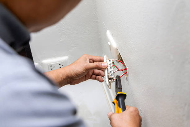 Best Electrician for Home Renovation  in Crenshaw, MS