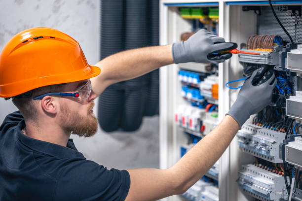 Best Emergency Electrician Near Me  in Crenshaw, MS